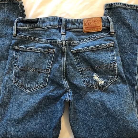 Lucky Brand Sienna Slim Boyfriend Jeans. Size 25/0. - Picture 4 of 8